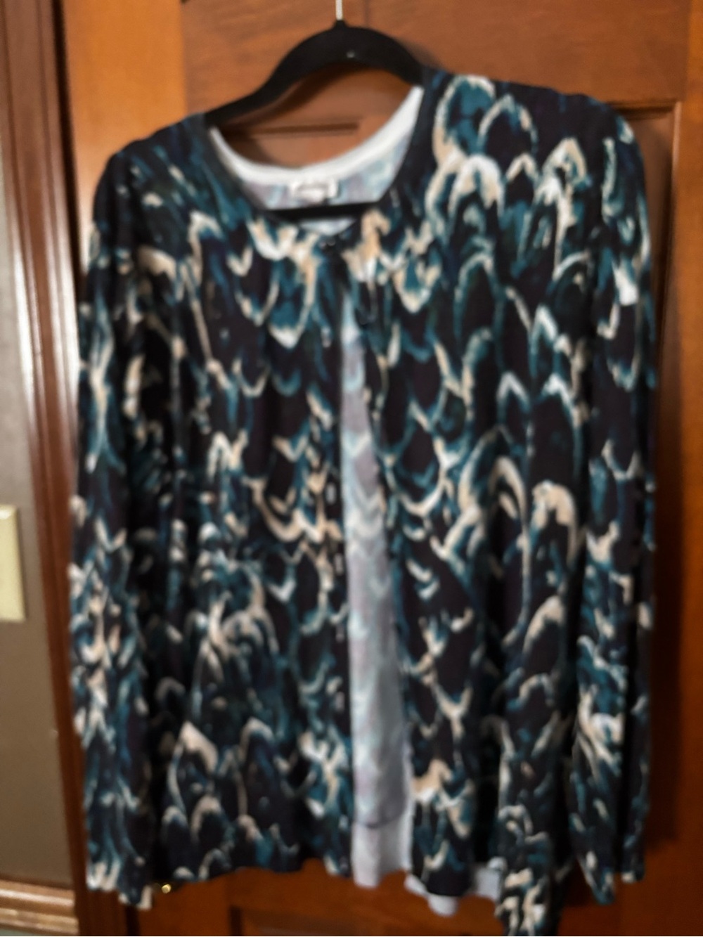 Avenue Teal, Black & Cream Printed Cardigan